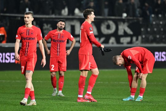 Jucătorul ”demolat” de Gigi Becali după victoria cu PAOK: ”N-ai valoare” + Omul care l-a făcut uitat pe Olaru: ”E mai bun”