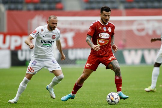 Sepsi - Hermannstadt 2-3! Ianis Stoica, show de zile mari la Sf. Gheorghe! Hattrick pentru atacantul român