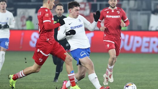 Dinamo - Farul 0-2, ACUM, pe iAMsport.ro. Echipa "Regelui" s-a desprins pe Arcul de Triumf