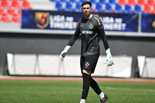 OFICIAL | FCSB a renunțat la un jucător după victoria cu PAOK