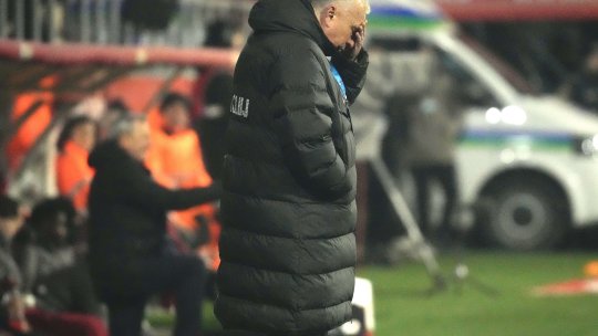 ”Nici dacă mai jucam trei zile nu marcam. Ne-am bucurat ca idioții!”. Dan Petrescu, nervos după remiza cu Poli Iași