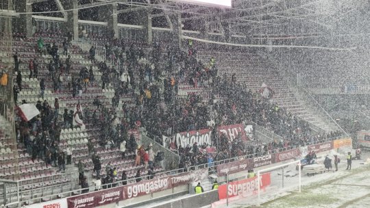 Rapid - FC Botoșani se dispută pe zăpadă! Cum se prezintă gazonul din Giulești înaintea debutului partidei
