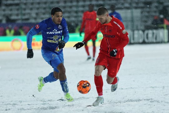 ”Am citit că la Buzău a fost ca pe vremea Cooperativei. De mult am spus că FCSB va câștiga fără probleme campionatul. Știm cu toții rezultatul final”