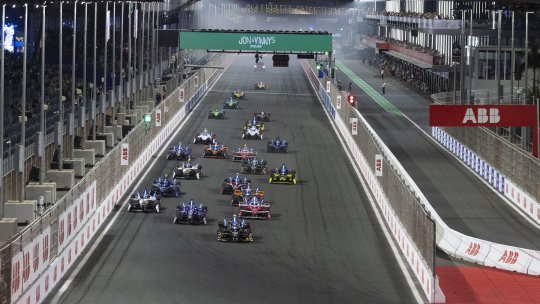 Cine este cel mai bine plătit pilot din Formula 1: încasează 52.000.000 de lire pe sezon. Toate salariile au fost publicate cu o lună înaintea startului sezonului