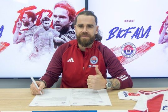 OFICIAL | Eric Bicfalvi a revenit în SuperLiga. Fotbalistul a fost prezentat la Oțelul Galați