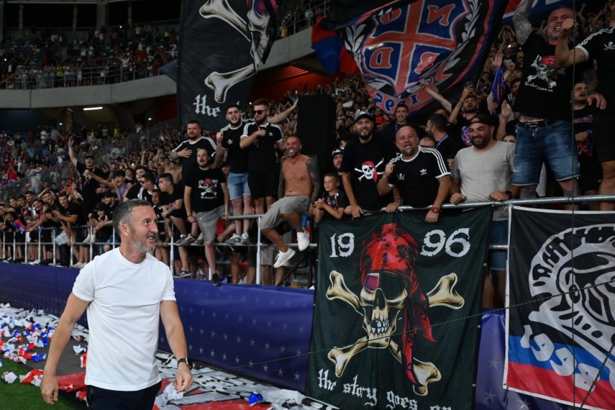 Totul pentru calificare. Apelul lui Mihai Stoica către fanii FCSB: ”VIAȚA MEA O’MPART ALĂTURI DE VOLUNTARI”