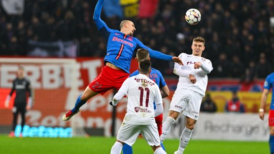Louis Munteanu a cerut penalty în FCSB - CFR, după un duel cu Vlad Chiricheș