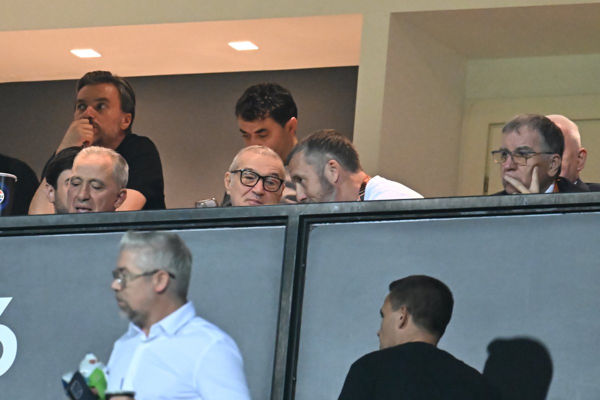 Gigi Becali și Mihai Stoica, la meciul de la Salonic, împotriva lui PAOK