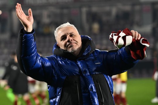 Atenție, fanii pot cumpăra gecile norocoase ale lui Marius Șumudică: ”Promit” + Cum a răspuns la propunerea lui Becali