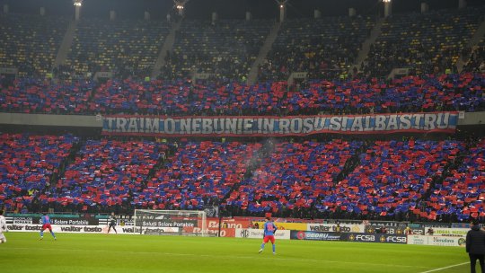 Atmosferă încinsă la derby! Cum s-au "înțepat" galeriile de la FCSB și Dinamo