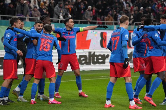Campionii au bătut Dinamo și acum așteaptă Rapidul lui Șumudică. Baba Alhassan: ”Avem un avantaj”