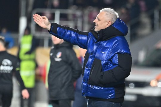 Marius Șumudică, propunere primită chiar în timpul meciului cu Farul: ”Pe mine arde carnea și tu...”