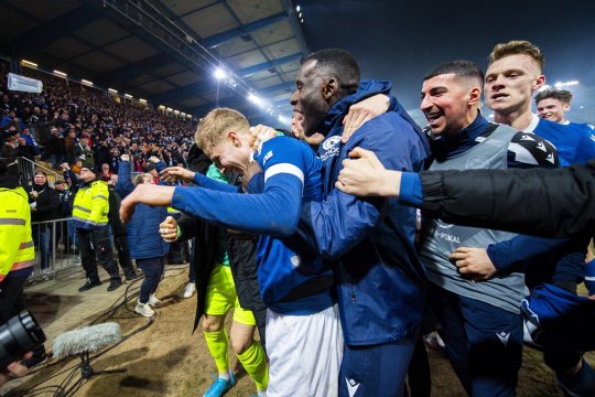 Nebunie totală! O echipă din liga a treia s-a calificat în semifinalele Cupei Germaniei
