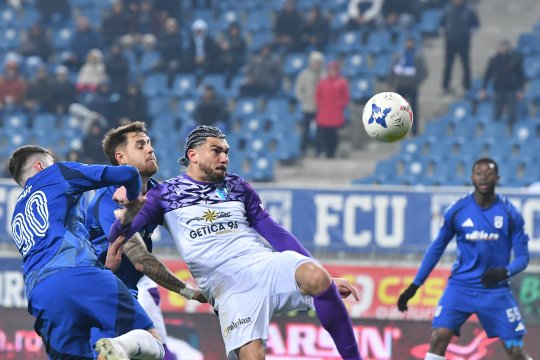 A văzut ce s-a petrecut în FCU Craiova - FC Argeș și a izbucnit: ”Doamne, Dumnezeule! Ce trebuie să se mai întâmple în arbitrajul românesc?!”