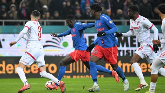 Arbitrul contestat vehement după FCSB - Dinamo 2-1 ”are spate rău de tot”: ”Face delegări, e și la VAR” / ”E o mare problemă”