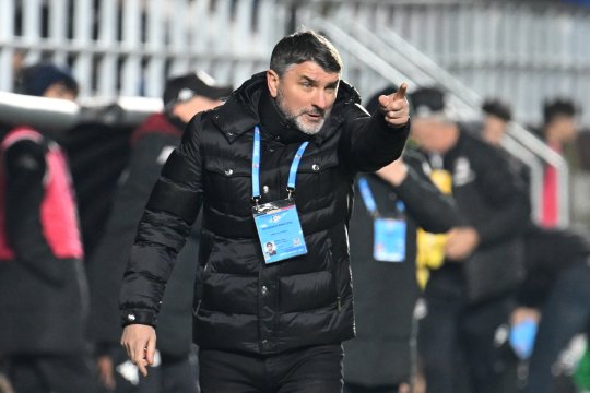 Adrian Mihalcea și-a făcut praf întreaga echipă: ”E rușinos! Mijlocașii știu să paseze doar la adversar. Cred că suntem singurii din Liga 1 plătiți în avans, mă deranjează mult”