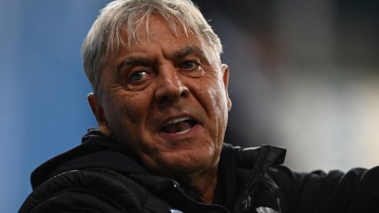 Sorin Cârțu, acuzat de comportament suburban la meciul dintre Universitatea Craiova și U Cluj. Scandal cât casa în Bănie!