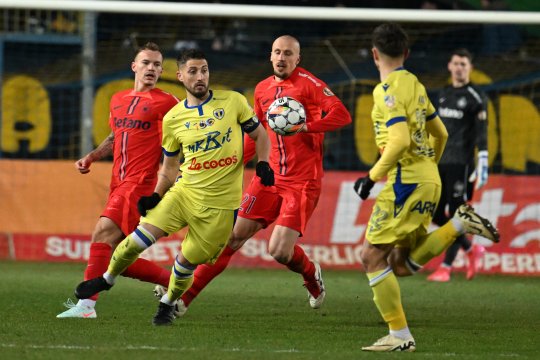 Petrolul - FCSB 0-0. Echilibru în partida de la Ploiești și punctele se împart