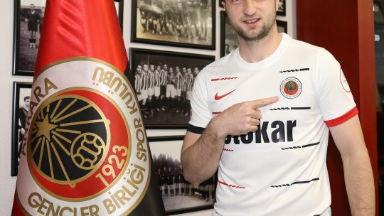 OFICIAL | Daniel Popa a semnat! Transfer surpriză pentru atacantul renegat de Gigi Becali