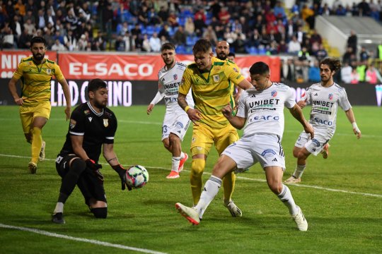 Caz incredibil în Liga 2! A fost dat afară de la un club la o lună după ce a semnat contractul și nu i-a iertat pe conducători: ”Mulțumesc pentru «profesionalism»!”