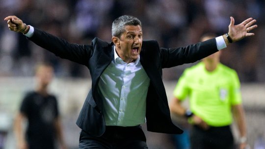 Lovitură pentru Răzvan Lucescu! Antrenorul lui PAOK a fost din nou suspendat
