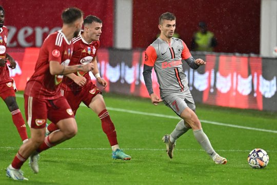 FCSB - Sepsi Sf. Gheorghe 3-0. Victorie categorică pentru campioana României