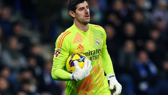 Se schimbă regulile în fotbal! Măsură drastică pentru echipele care trag de timp