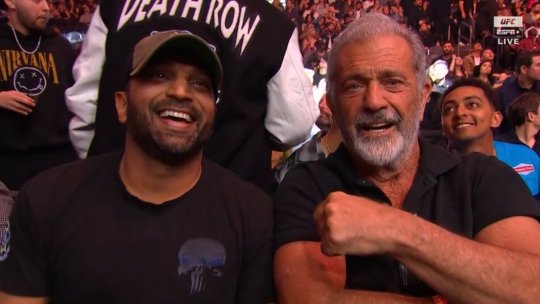 Fără precedent. Cum a putut fi surprins noul șef al FBI alături de Mel Gibson și frații Tate. O nouă controversă pentru omul numit de Donald Trump