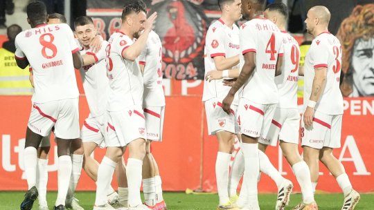 UTA - Dinamo 0-2. Cîrjan și Selmani au adus o victorie mare pentru "câini". Echipa lui Kopic intră în play-off la două puncte în spatele FCSB-ului