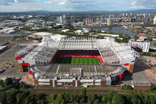 Ajunsă pe 14 in Premier League, Manchester United și-a anunțat planul de 2 miliarde de lire sterline