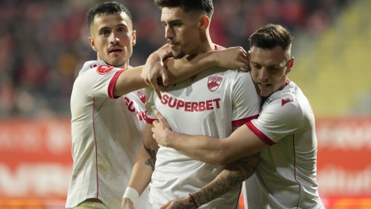 Astrit Selmani, șanse mici să ajungă la CFR Cluj sau Rapid. Salariul uriaș cerut de atacantul dinamovist