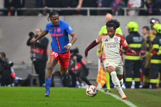Vedeta Lyon-ului s-a chinuit să numească un jucător de la FCSB: ”Atacantul ăla, înalt” + Strategia lui Gigi Becali pentru retur