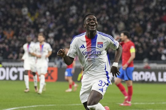 Lyon - FCSB 4-0. Victorie categorică a francezilor, care au controlat clar jocul împotriva campioanei României. Roș-albaștrii părăsesc Europa