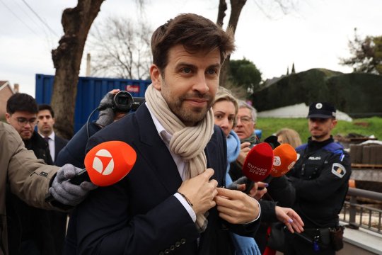 Probleme pentru Pique! Fostul jucător al Barcelonei a fost audiat într-un posibil caz de corupție
