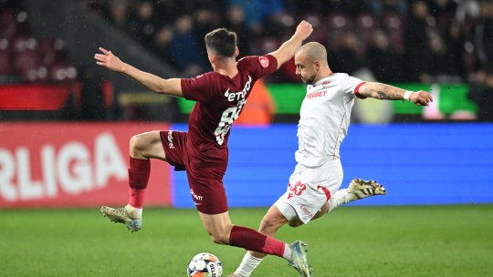 CFR Cluj - Dinamo 0-0, ACUM, pe iAMsport.ro. Minut de reculegere în memoria mamei lui Dan Petrescu