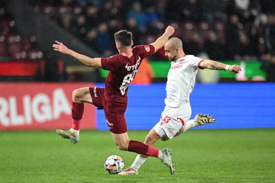 CFR Cluj - Dinamo 3-1. Ardelenii debutează cu o victorie în play-off și urcă pe primul loc în SuperLigă!