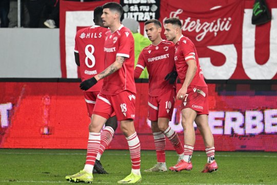 Fostul mare atacant al lui Dinamo s-a convins după eșecul ”câinilor” cu CFR: ”Nu au forța de a se bate la titlu! Lupta se va da între ele trei”