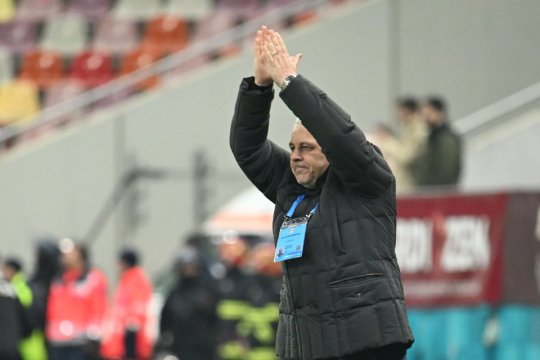 Promisiunea făcută de Marius Șumudică, după ce fostul lider al galeriei Rapidului a spus că giuleștenii s-ar da la o parte pentru ca FCSB să nu câștige titlul