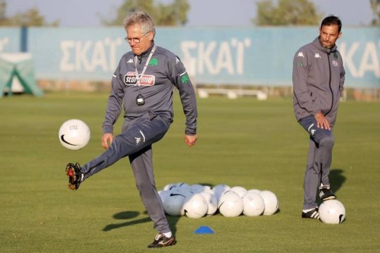 Loți Boloni, despre șansele de a antrena în SuperLiga: ”Fără nicio ezitare!” + Cum comentează parcursul FCSB în Europa și șansele României de a prinde Mondialul