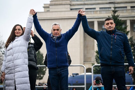 Călin Georgescu, deconspirat: ”Apare drept ceva ce nu a fost niciodată!”. Fostul director SIE: ”Cred că era legată de domnul Vadim Tudor ea”