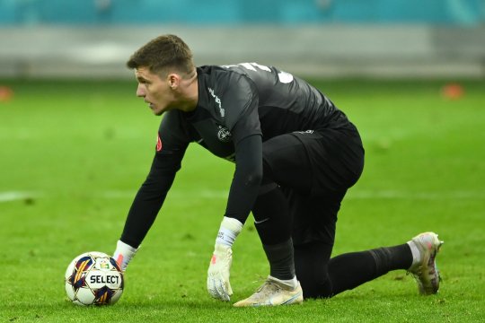 Ștefan Târnovanu consideră că FCSB ar fi meritat victoria cu Rapid: ”Sunt dezamăgit!”