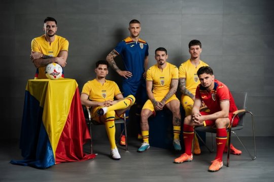 Val de critici după ce România și-a prezentat echipamentul pentru preliminariile CM: ”Bă, cu astea dormi!” / ”Atât poate”