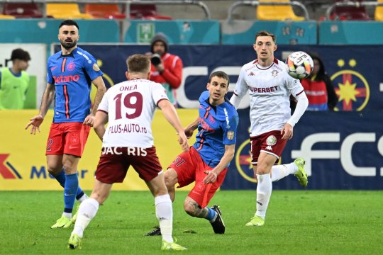 Încă o lovitură dată de Rapid! Cine este fotbalistul care și-a prelungit contractul până în 2027