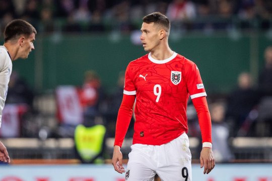 Fotbalistul dorit de Mircea Lucescu la echipa națională a debutat pentru rivala din preliminariile CM 2026