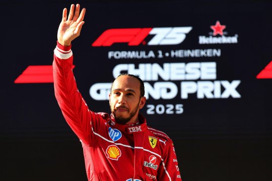 Lewis Hamilton va pleca din pole position în Marele Premiu de la Shanghai