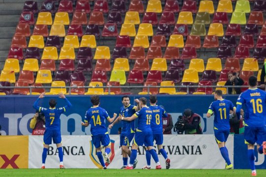 Jurnaliștii din Bosnia cred că România a avut penalty clar: ”A lovit balonul cu mâna. Am avut mult noroc”