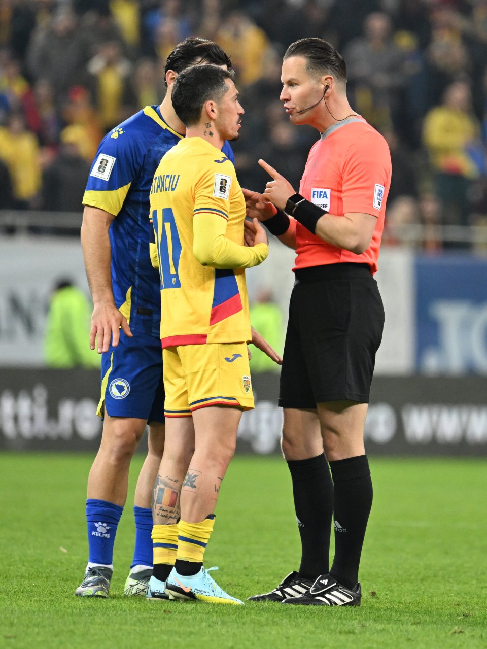 Căpitanul Stanciu surprins că România nu a primit penalty: ”De aceea a fost chemat la VAR”