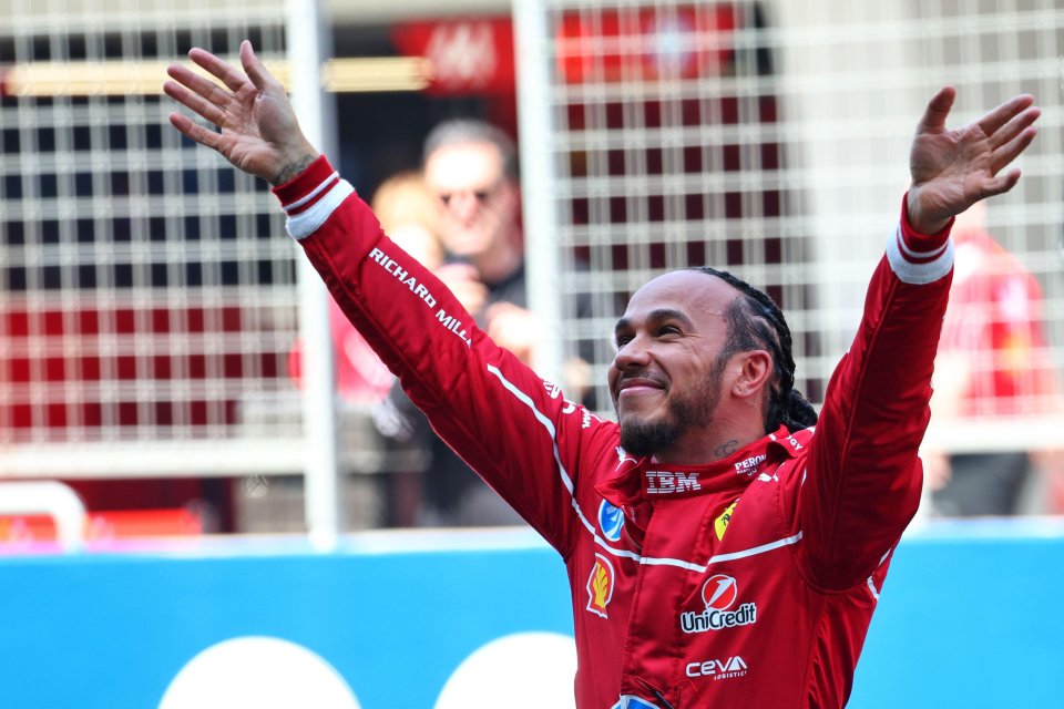 Lewis Hamilton, pilot la Ferrari din sezonul acesta