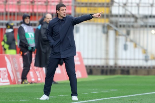 Jucătorul de la Parma l-a descris pe Cristi Chivu. Ce spune despre antrenorul român