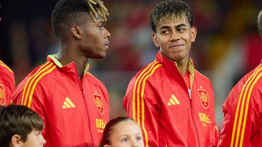 Ironizat, Lamine Yamal l-a dat o replică dezlănțuită lui Rafael van der Vaart